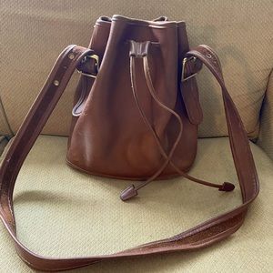 Vintage leather bucket drawstring Coach bag